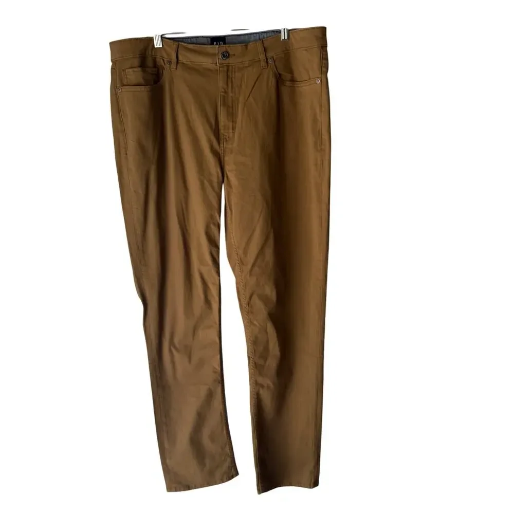 GAP Men’s Slim Fit Stretch Khaki Pants Brown Size 40x32‎ 98% Cotton Comfort